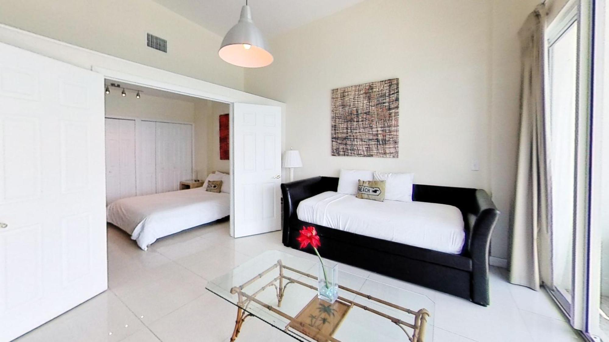 Castle Ph3 Miami Beach