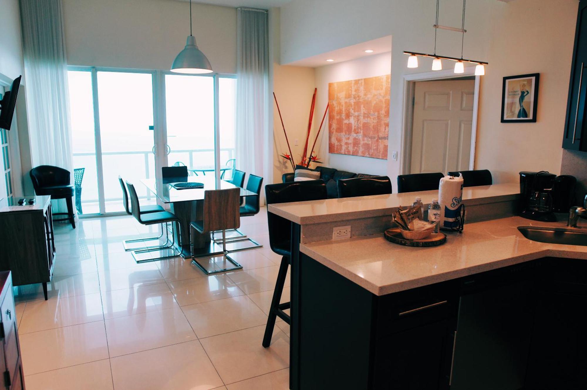 Castle Ph3 Holiday home Miami Beach