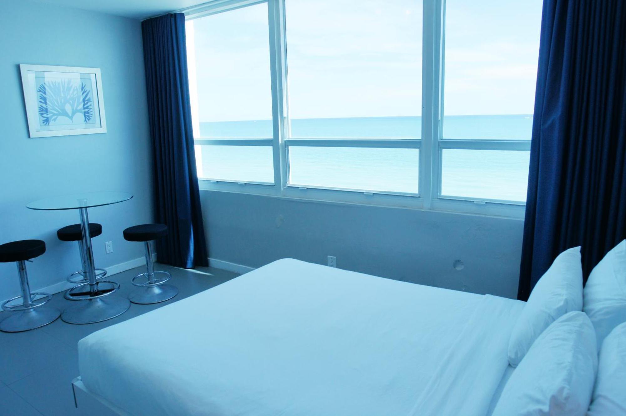 Castle 835 Oceanview On With Pool, Gym, Bars, And Free Parking * Miami Beach
