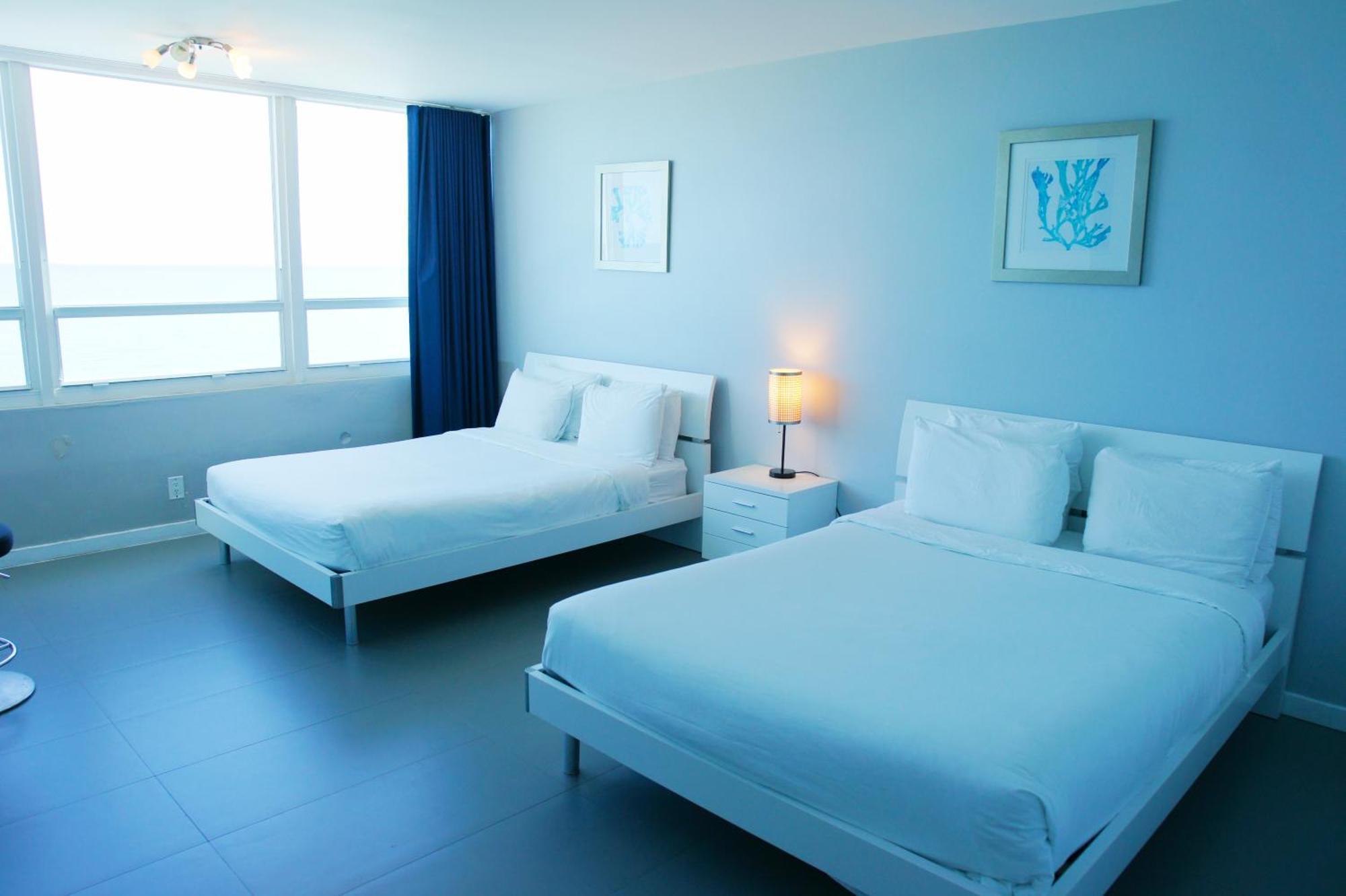 Castle 835 Oceanview On With Pool, Gym, Bars, And Free Parking