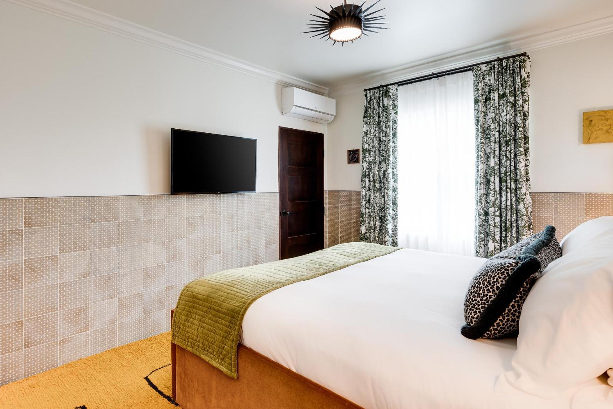 Esme Miami Hotel