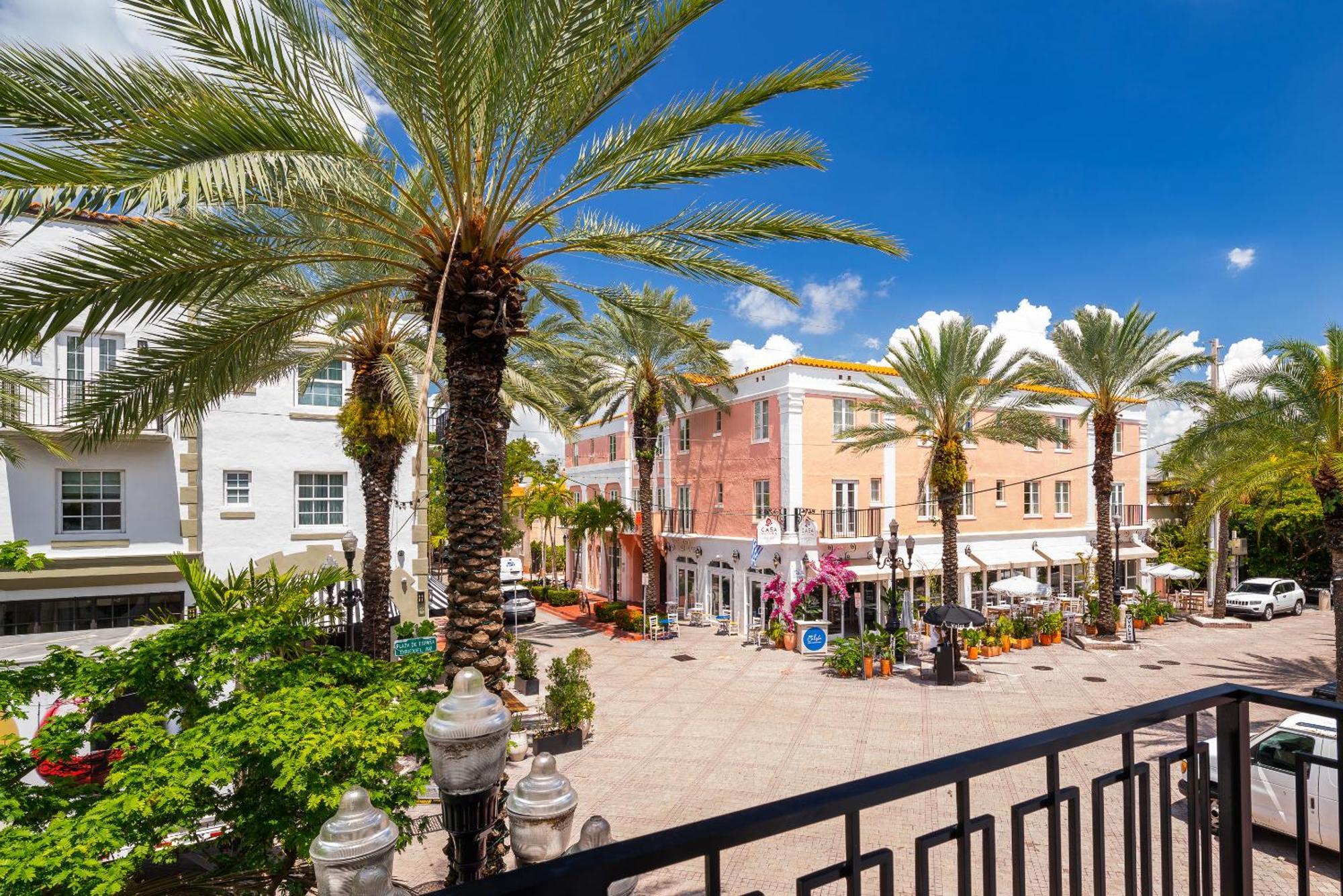 Hotel Esme Miami