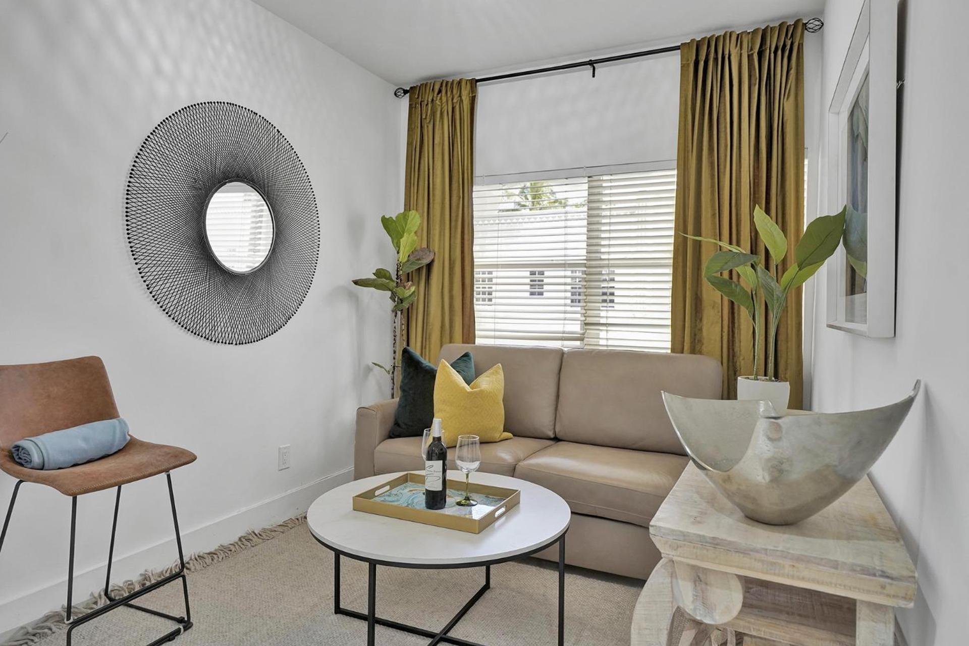 Sobe Monarch 2bedroom 2 Bath Modern Apt- Walk To Ocean Drive