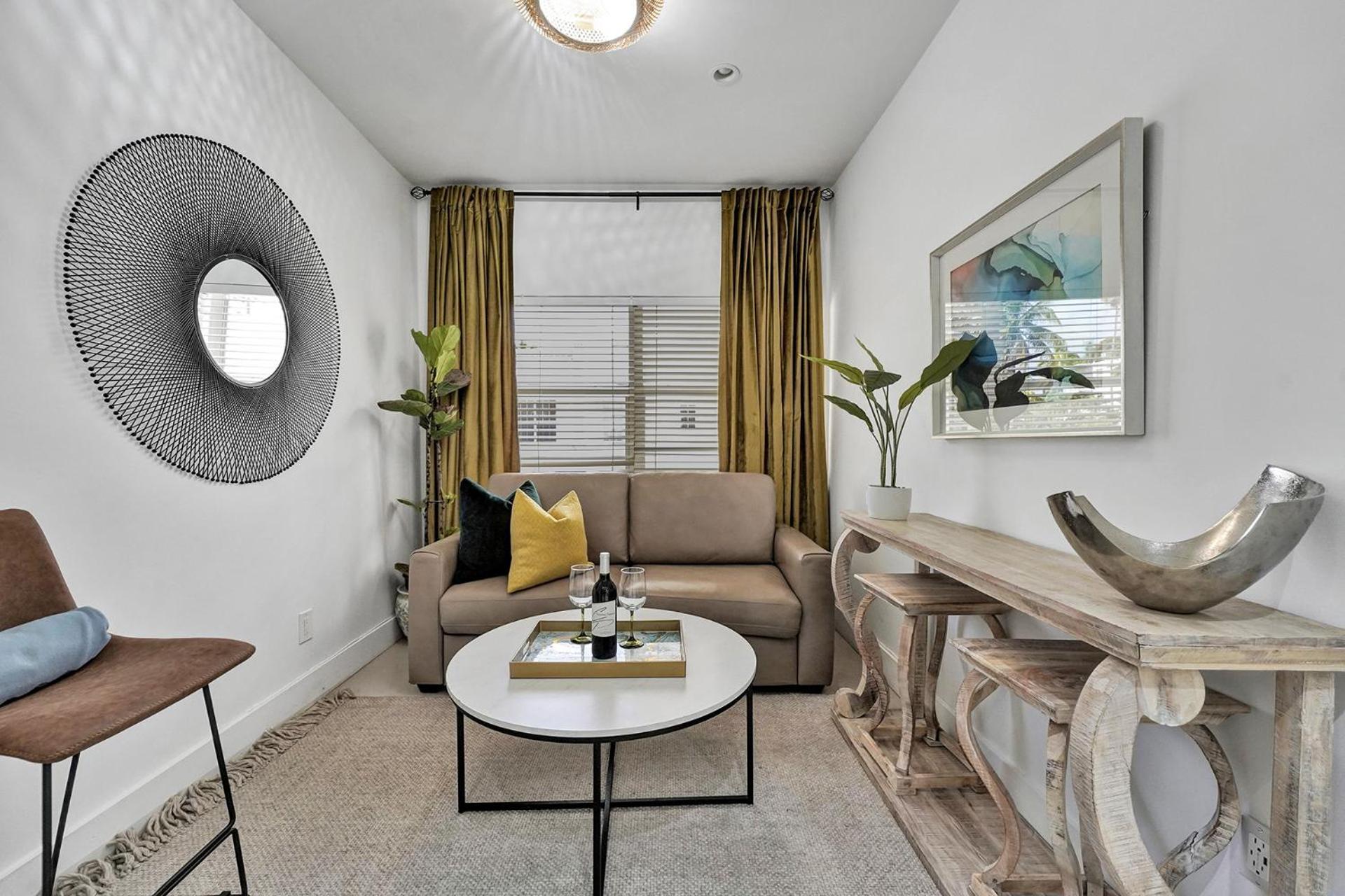 Sobe Monarch 2bedroom 2 Bath Modern Apt- Walk To Ocean Drive