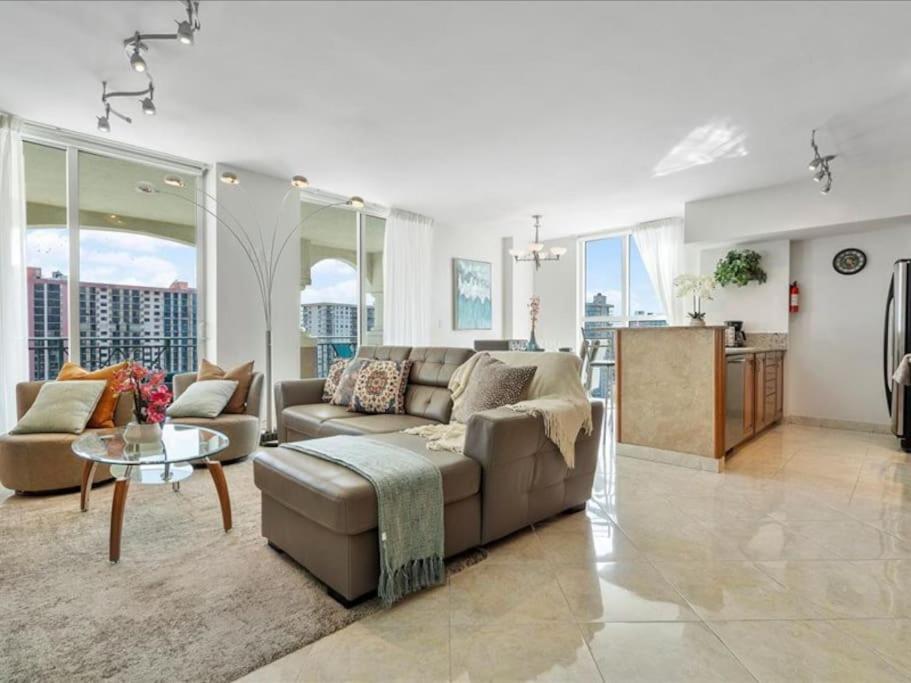 King David By The Ocean Apartment Miami Beach