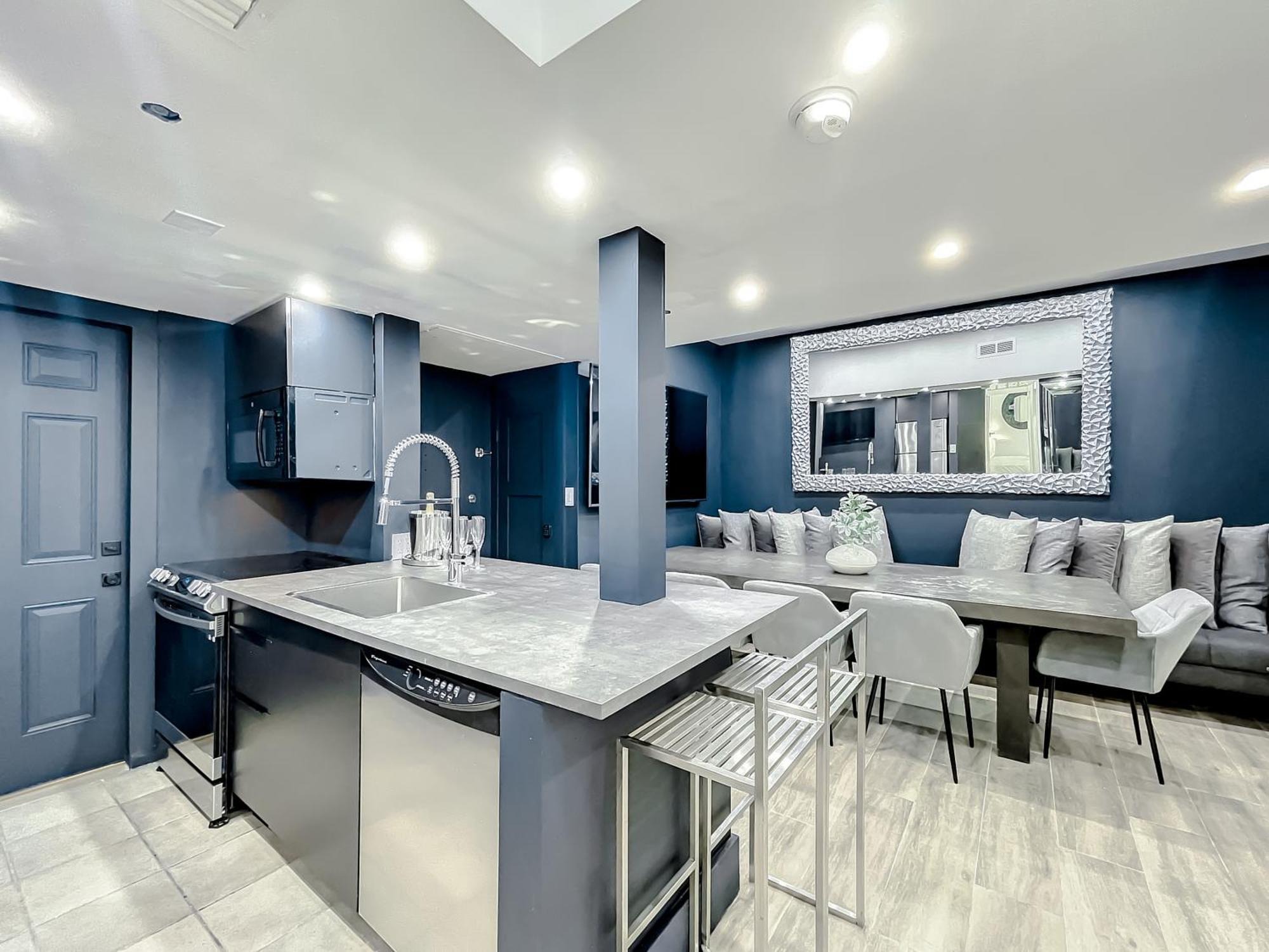 3br On Sobesuites By Americanvacationliving Apartment Miami Beach