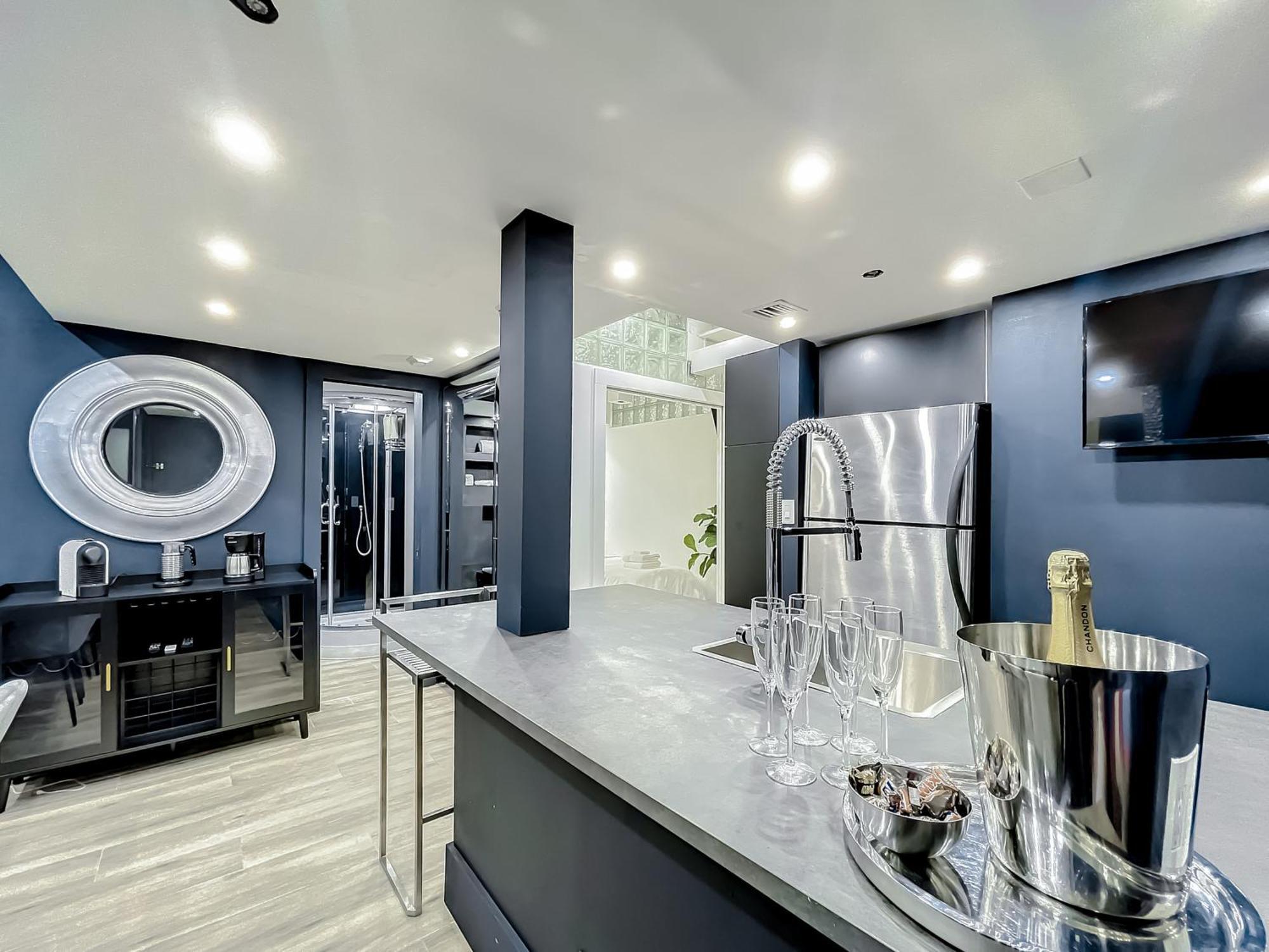 3br On Sobesuites By Americanvacationliving *