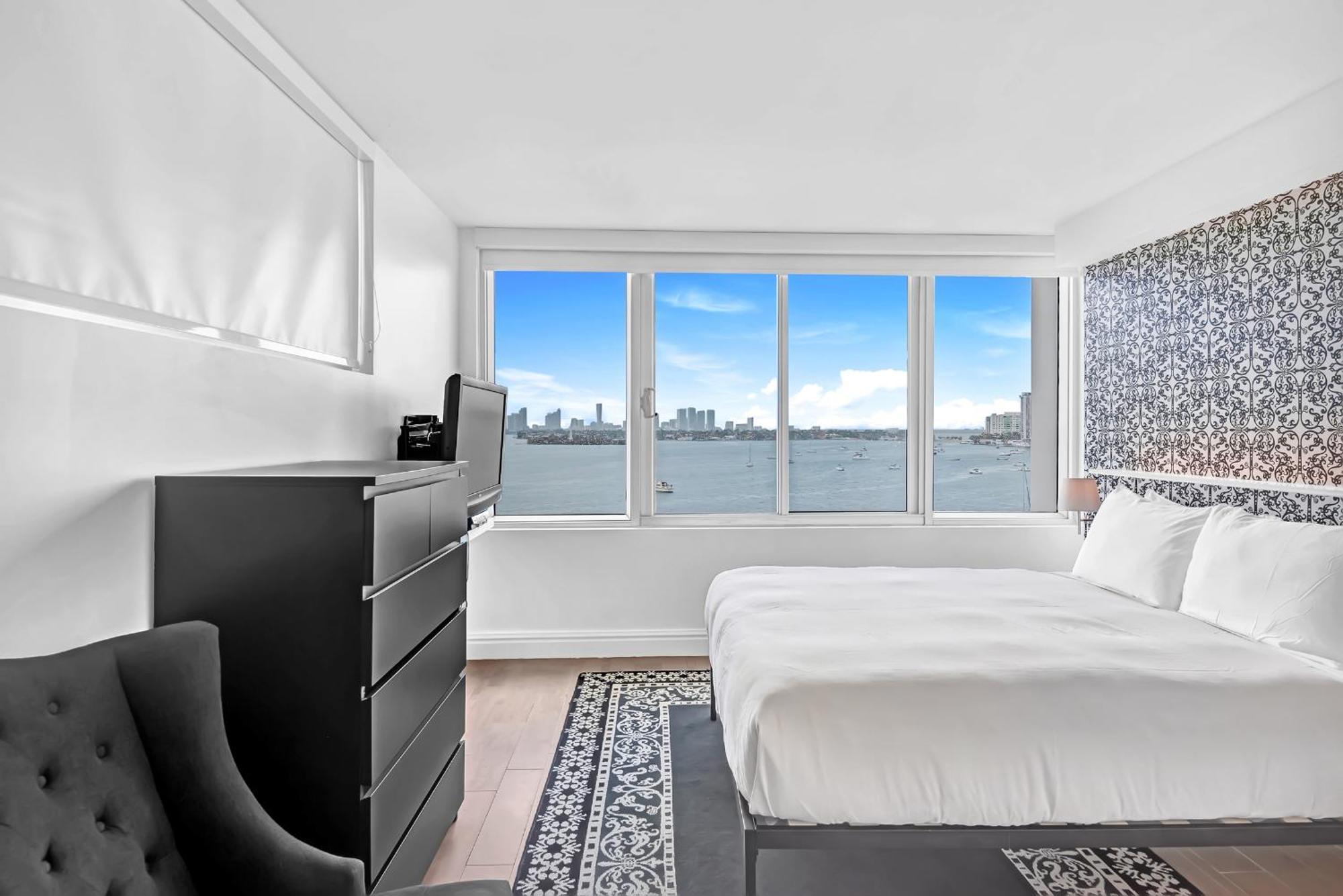 1100 West South Luxe Miami By Joe Semary Apartment *
