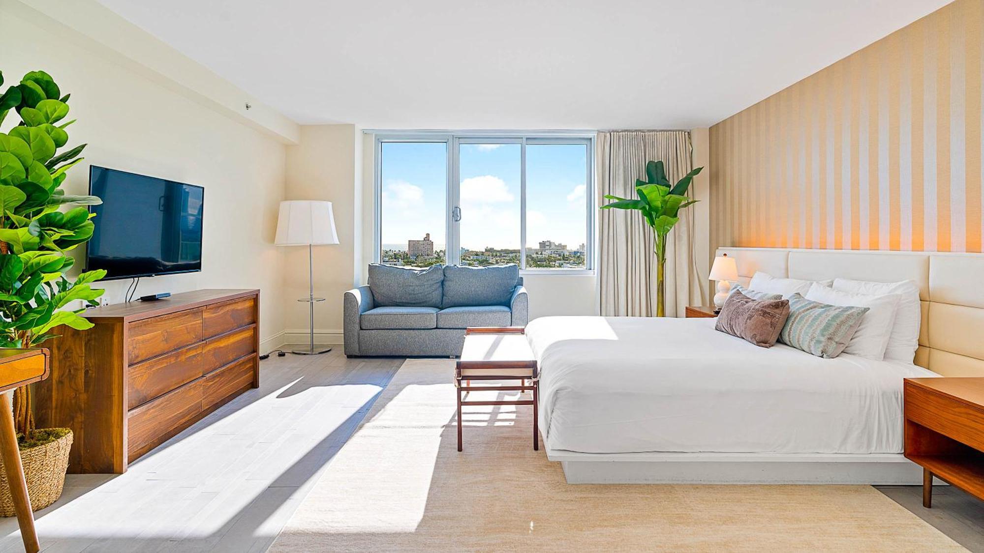 1100 West South Luxe Miami By Joe Semary Apartment
