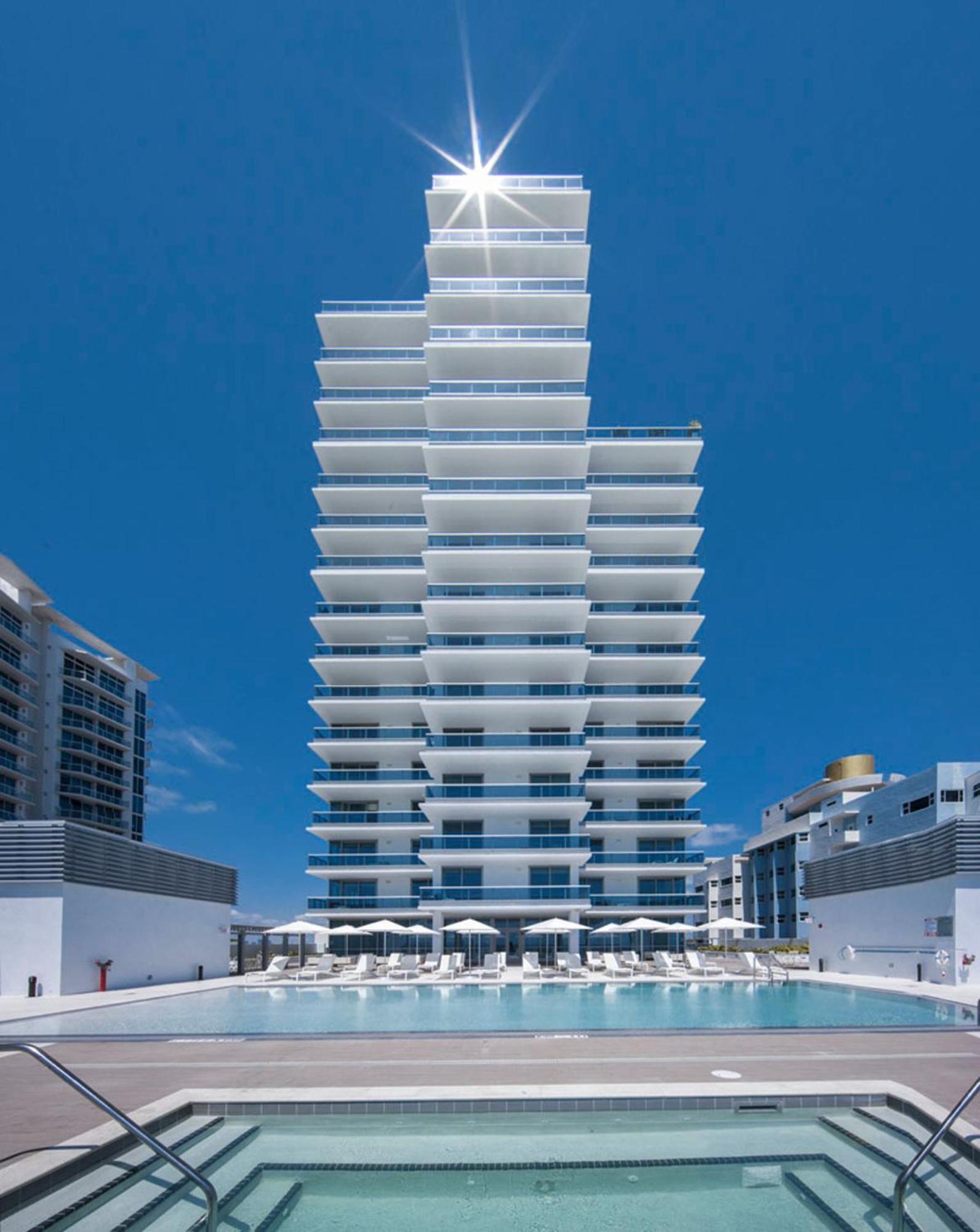 Monte Carlo Miami Apartment Miami Beach