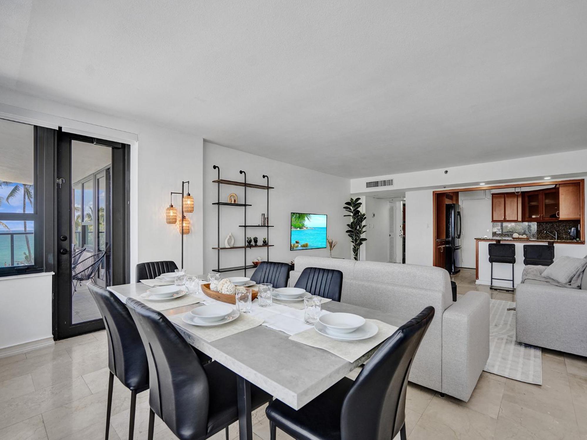 Apartment Oceanfront Haven Retreat Service 502 Miami Beach