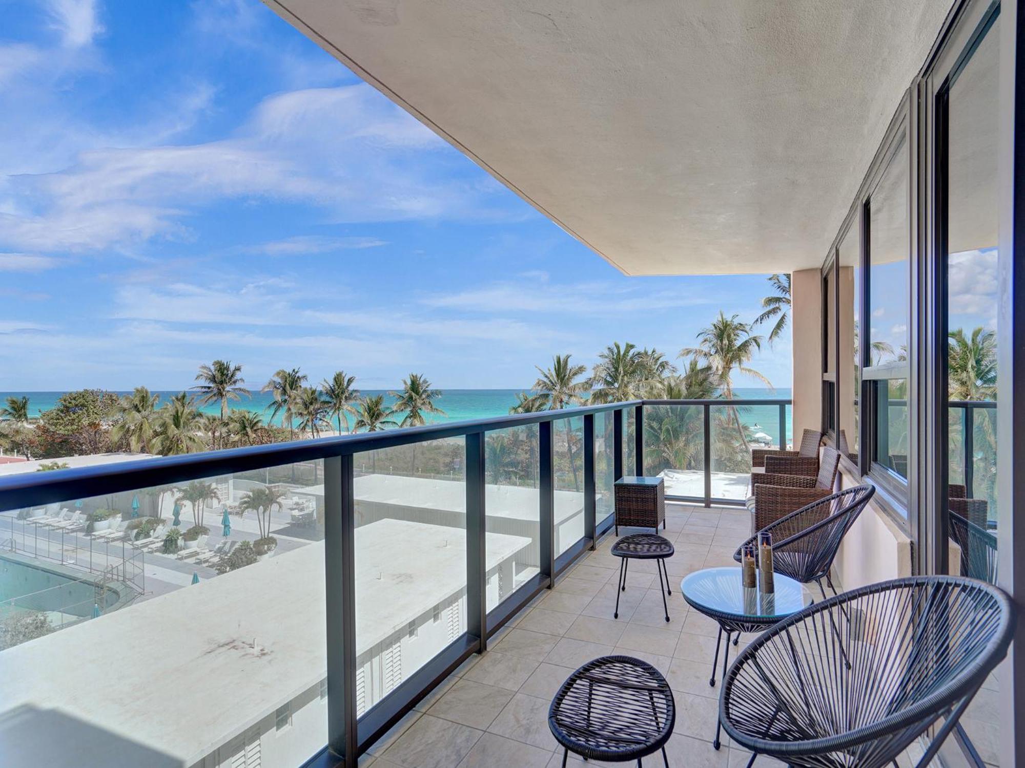 Oceanfront Haven Retreat Service 502 *
