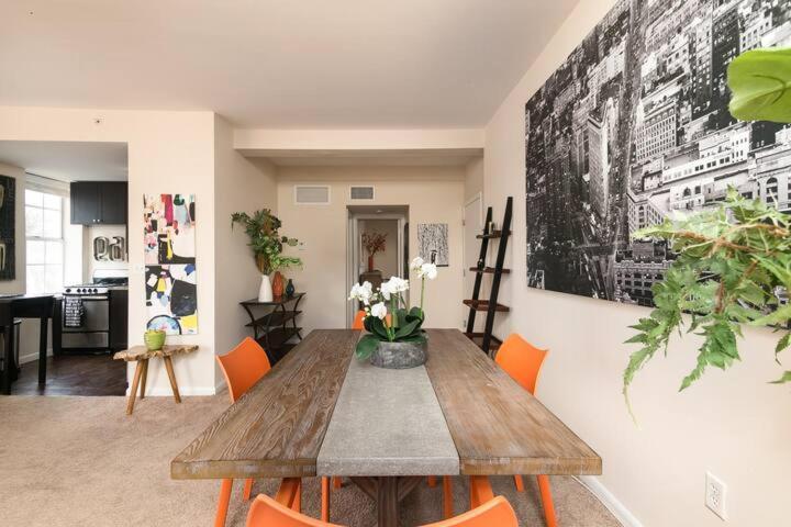 2 Bedroom 2 Bath On 7 Th Collins Ave