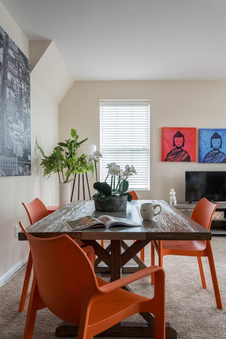 2 Bedroom 2 Bath On 7 Th Collins Ave Apartment