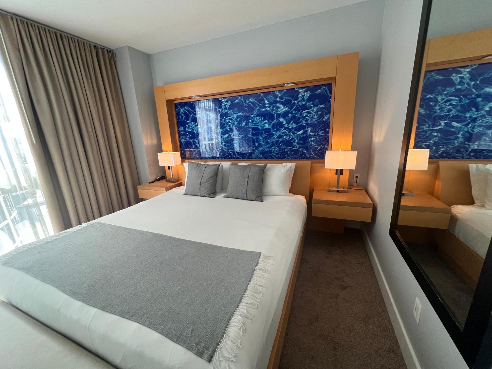 Mvr At Marenas Miami Beach