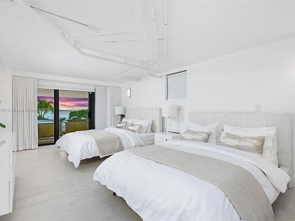 Bayfront Bliss Relax In Style With Pool And Bay Views