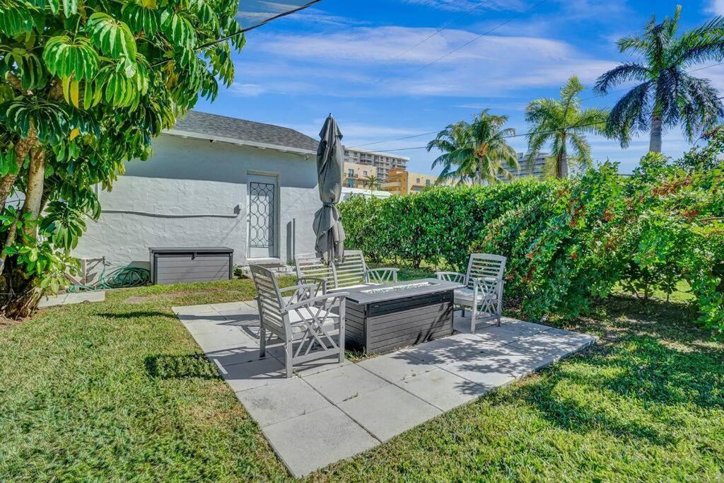 Villa Stunning 2bd 1ba Dream House In Surfside *