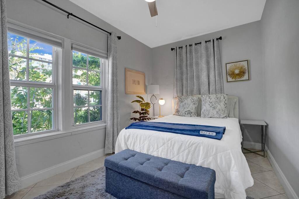 Stunning 2bd 1ba Dream House In Surfside Villa Miami Beach
