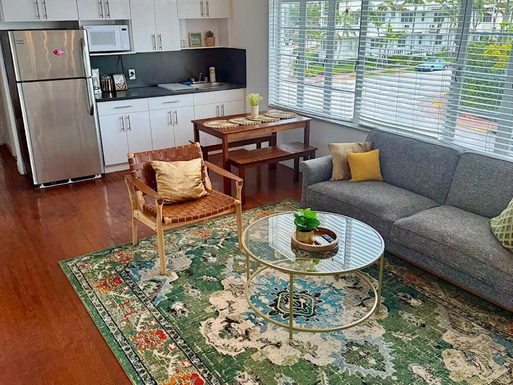 Luxury Miami 3br & 5 Minutes To South Apartment