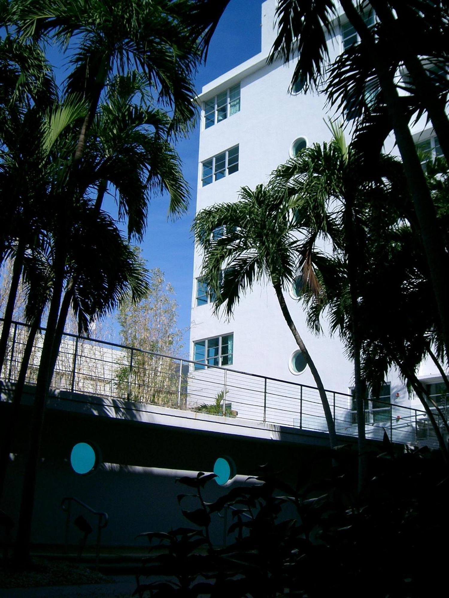 Hotel Albion Miami Beach