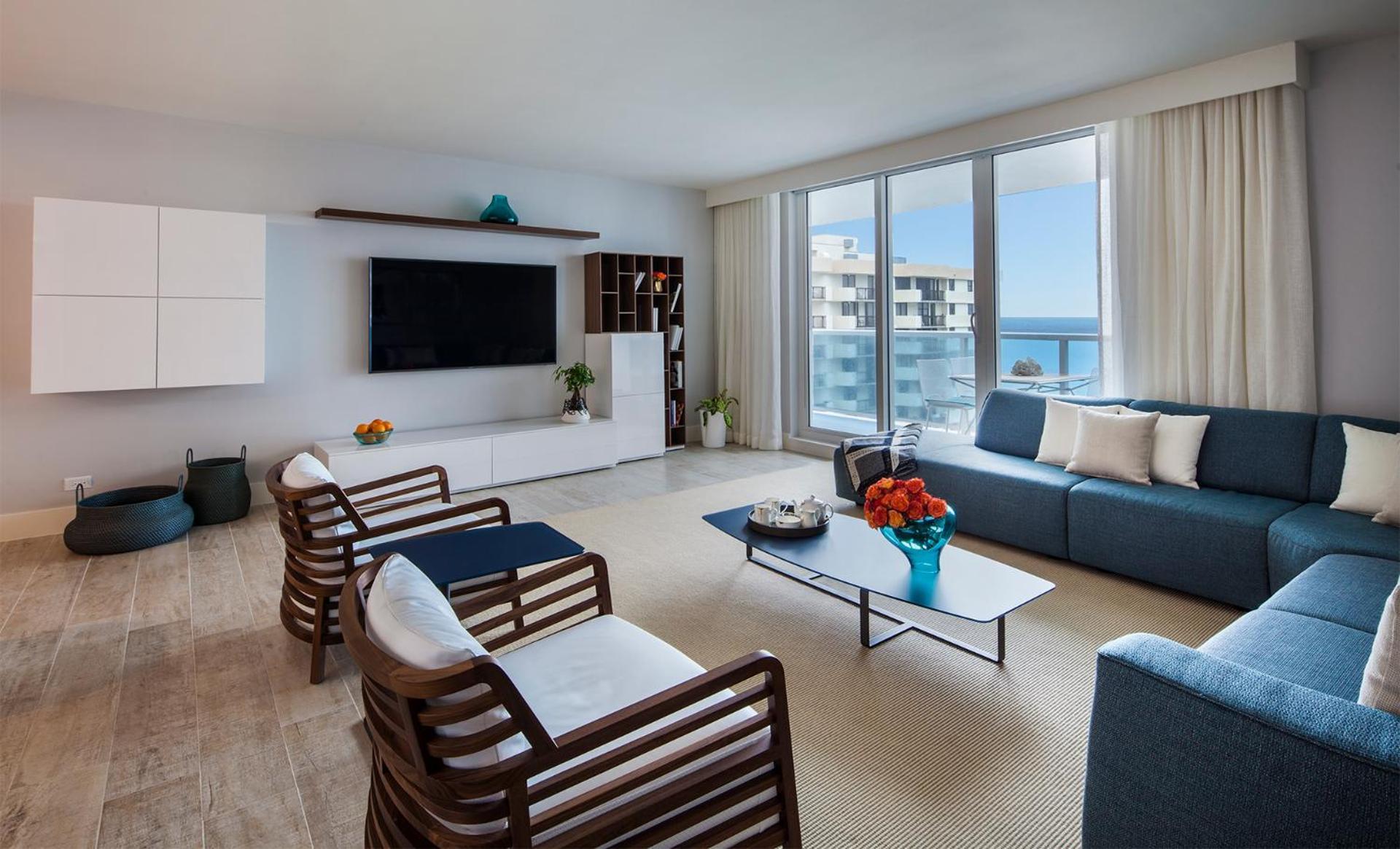Incredible Ocean Views! Terrace, 1800 Sq.ft., Miami Beach