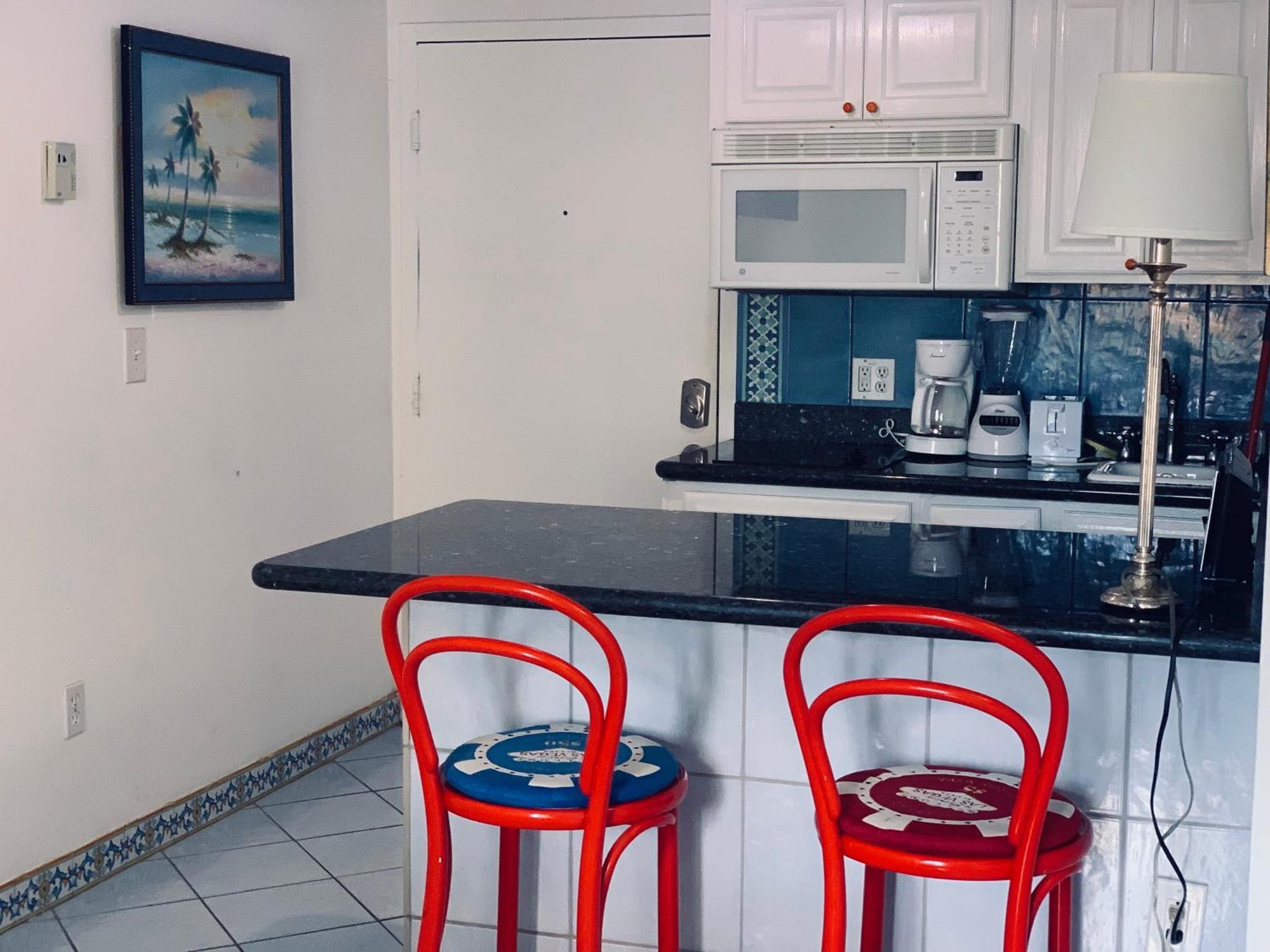 Beachfront Ocean Dr White Paradise Sobe 311 Apartment Miami Beach