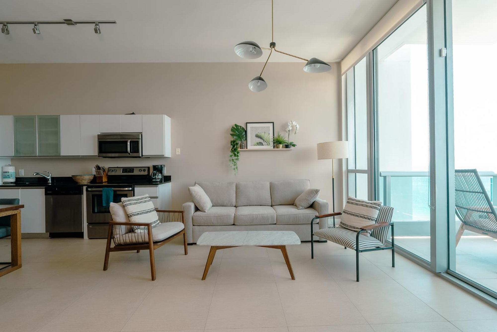 Monte Carlo Miami Apartment *