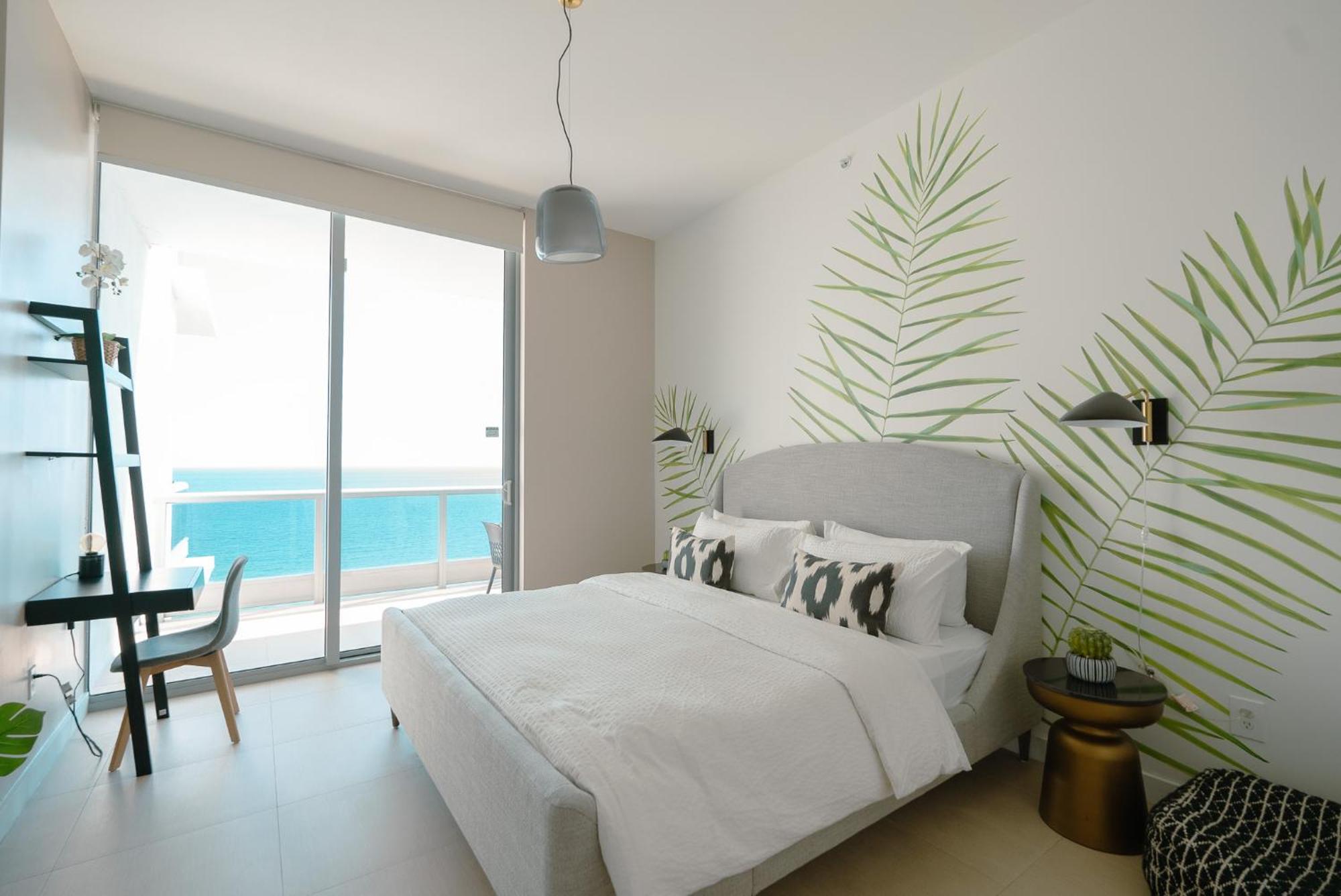 Monte Carlo Miami Apartment Miami Beach