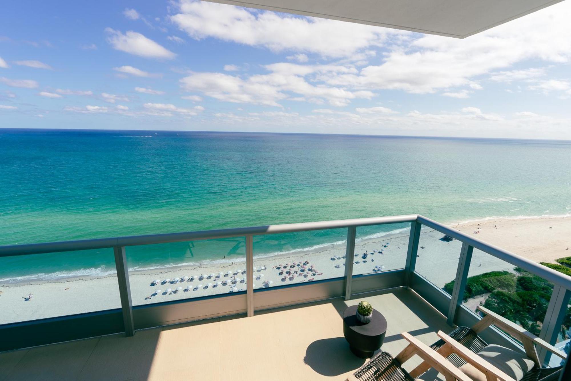 Monte Carlo Miami Apartment *