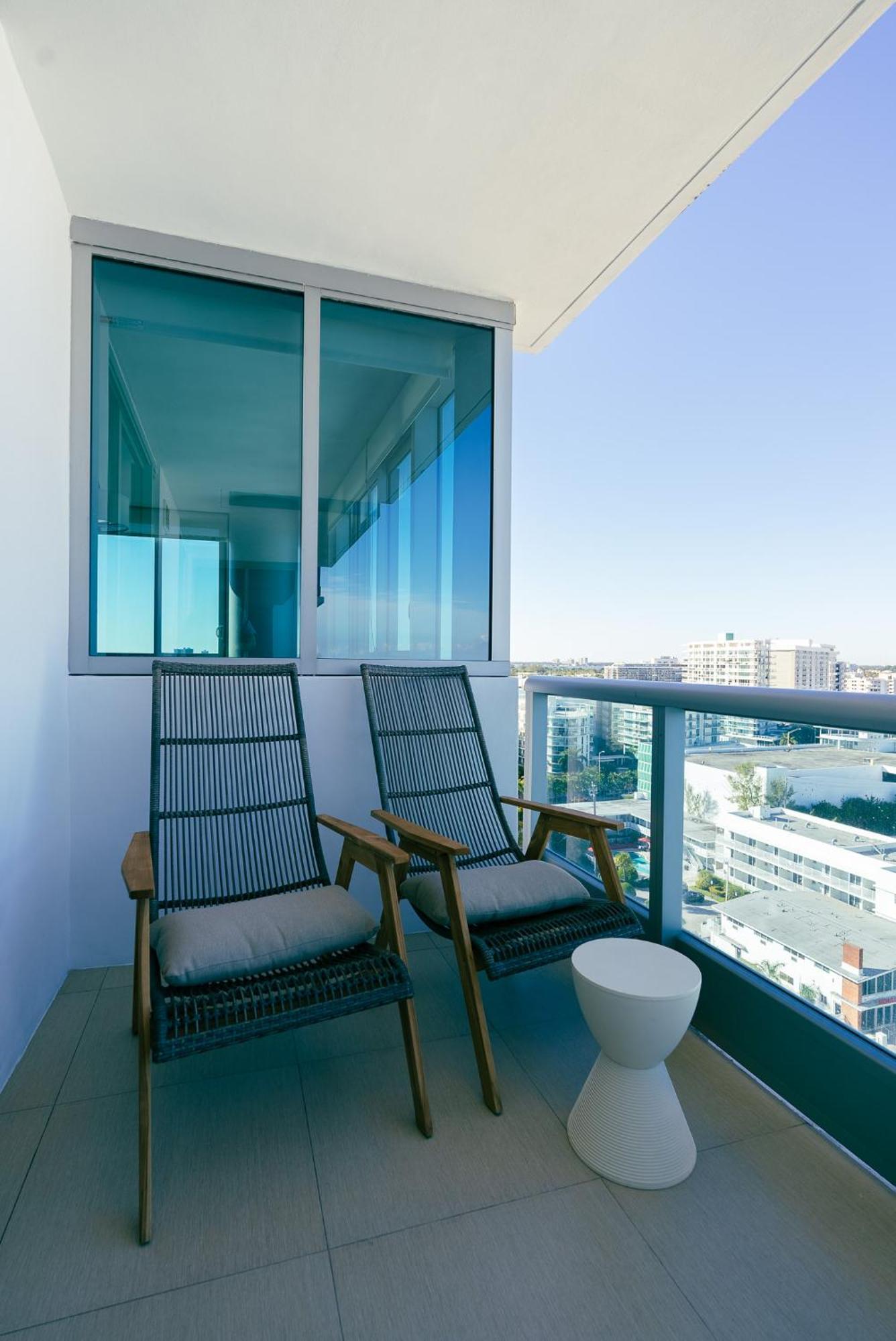 Monte Carlo Miami Apartment