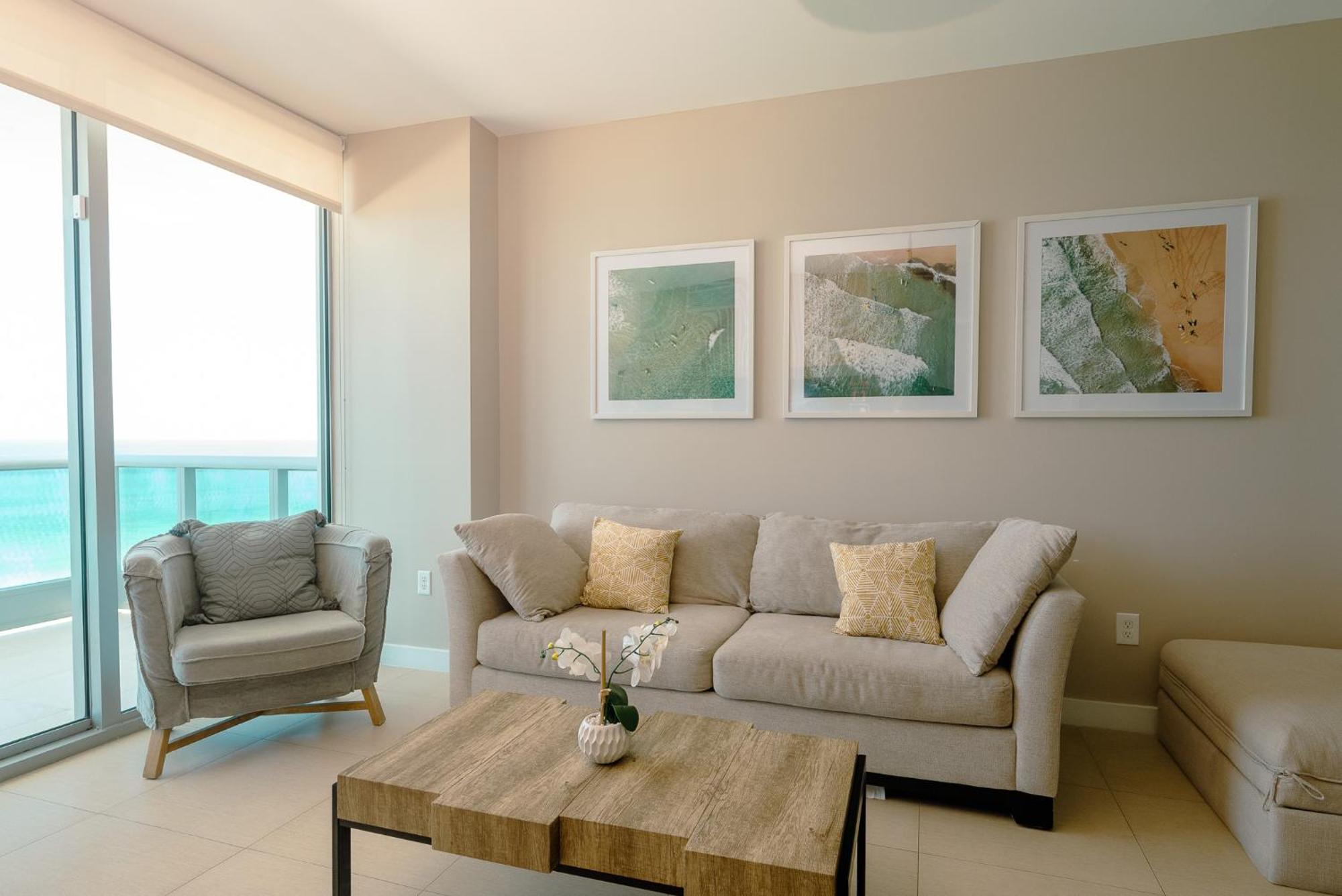 Monte Carlo Miami Apartment