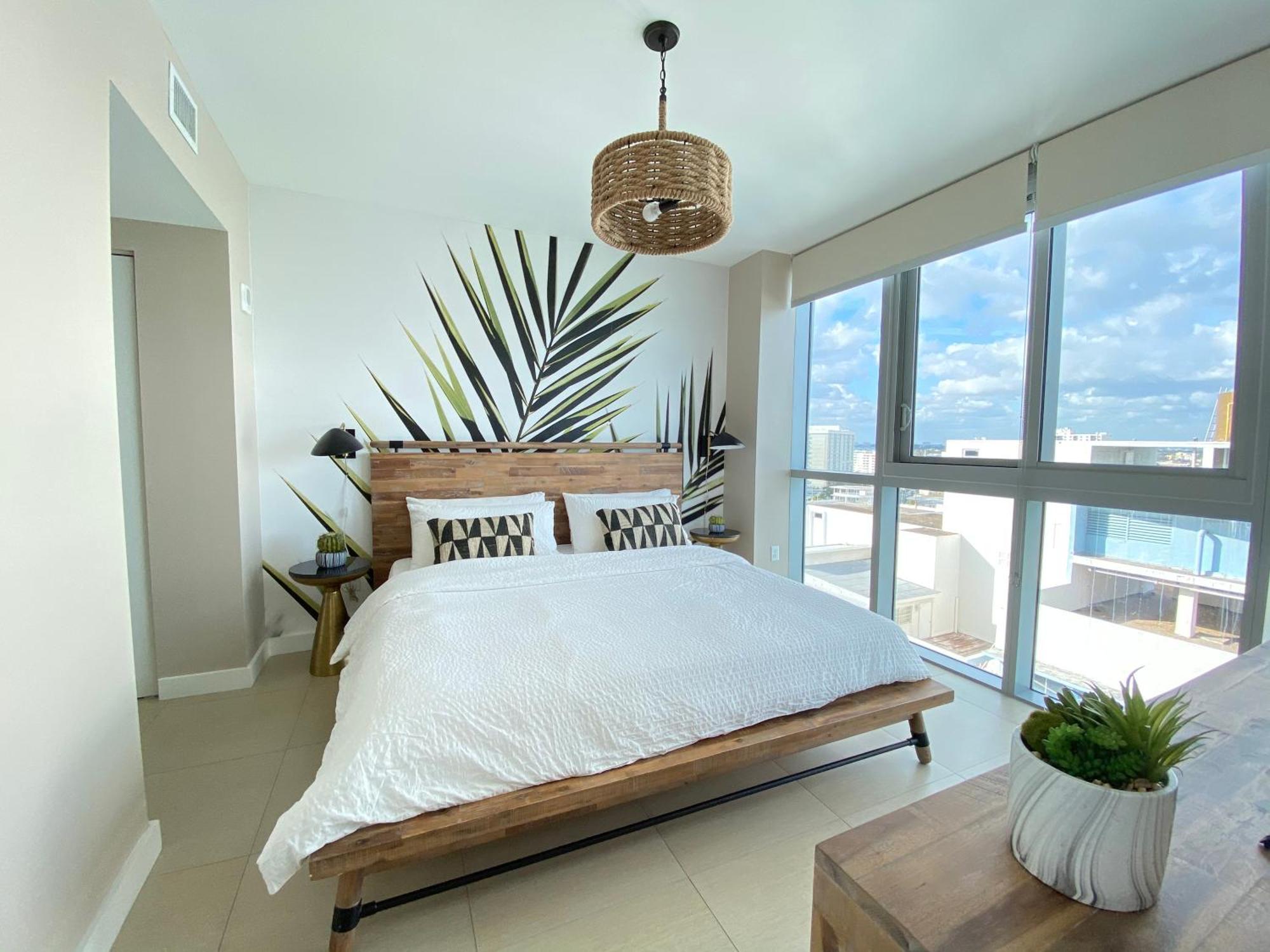 Monte Carlo Miami Apartment Miami Beach