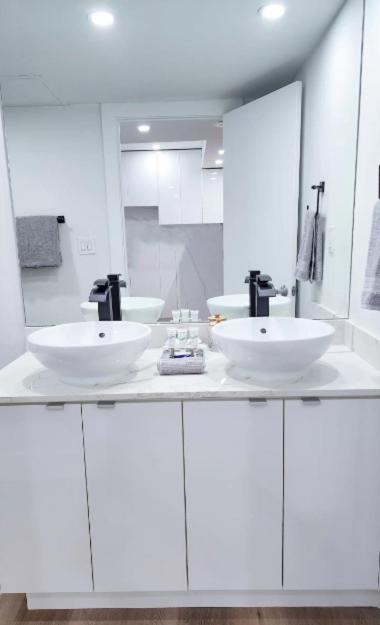 Apartment Magical 1br Beachfront Apt In South Miami Miami Beach