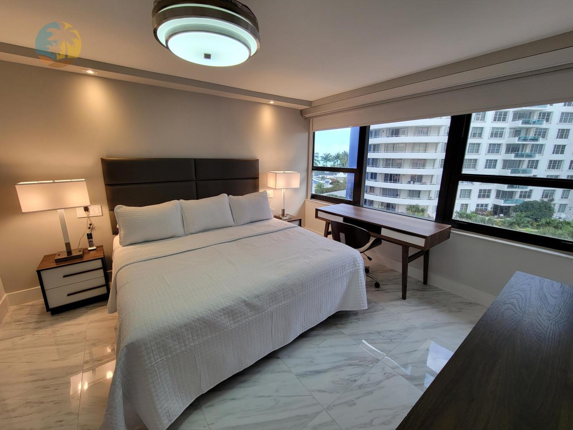 Apartment Deluxe - Hora Miami Beach