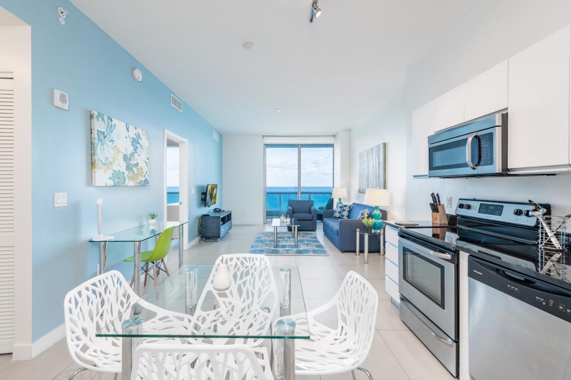 Global Luxury At Monte Carlo Miami Beach
