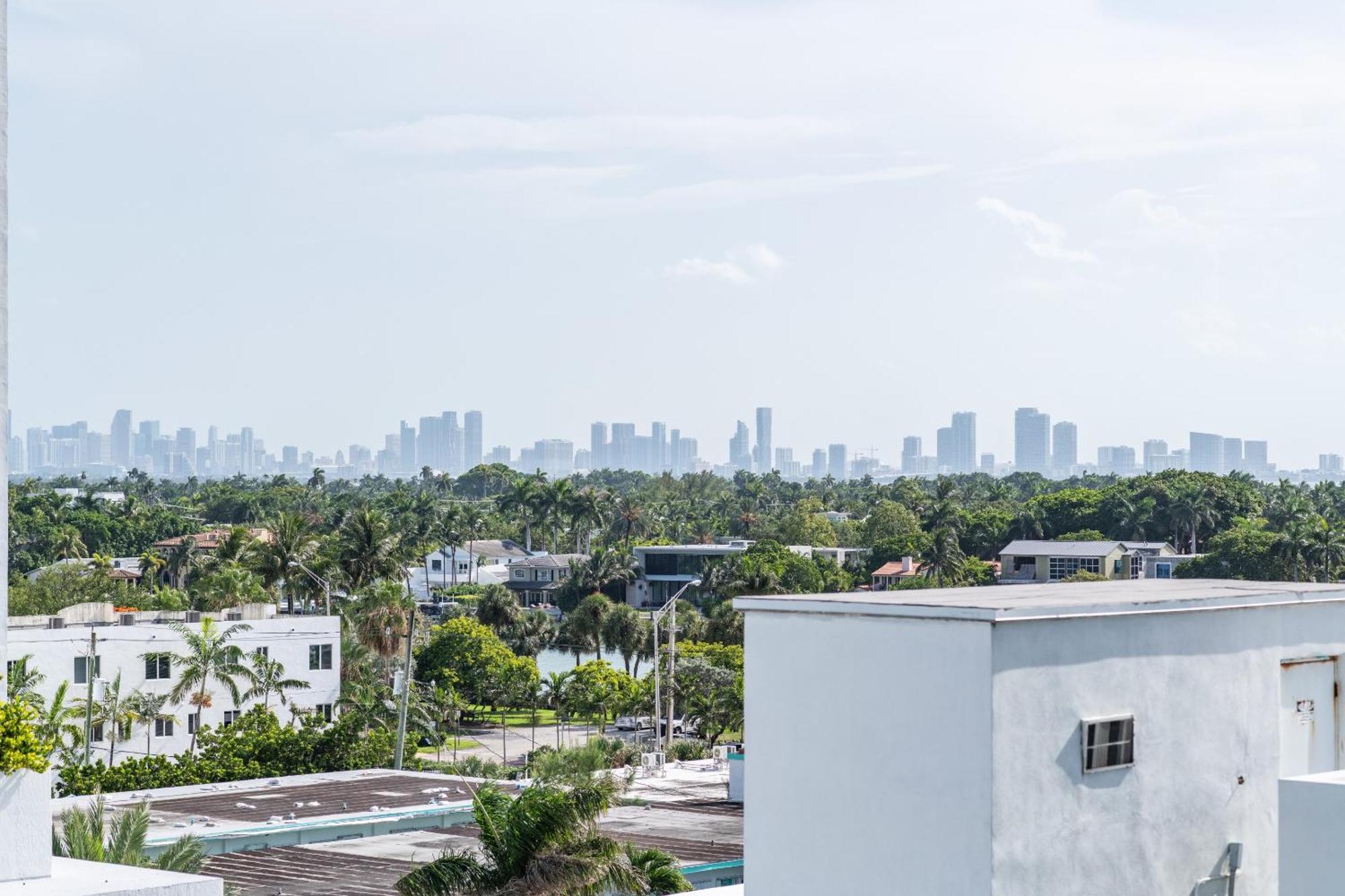 Churchill Monte Carlo Miami Apartment Miami Beach