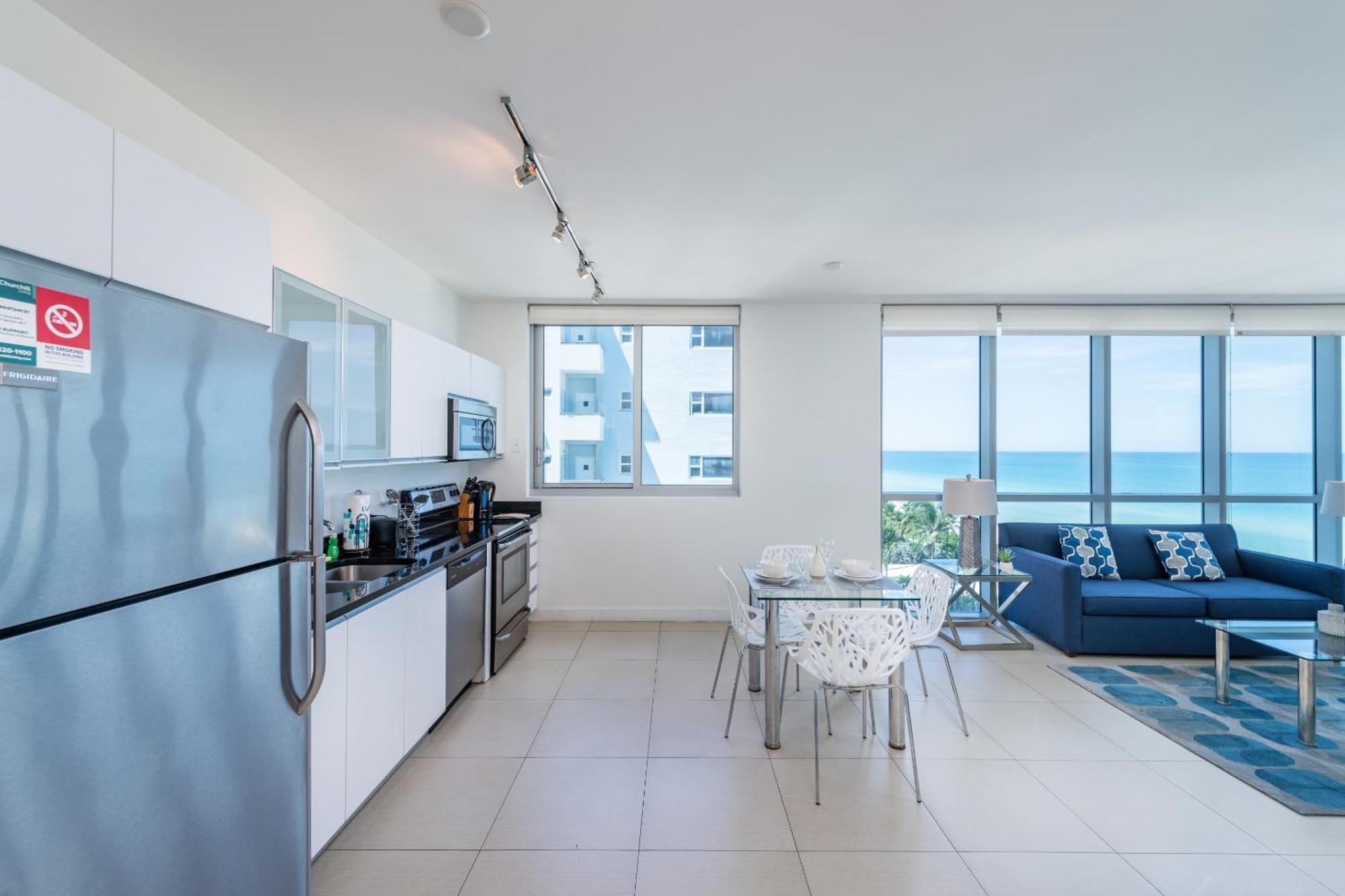 Churchill Monte Carlo Miami *