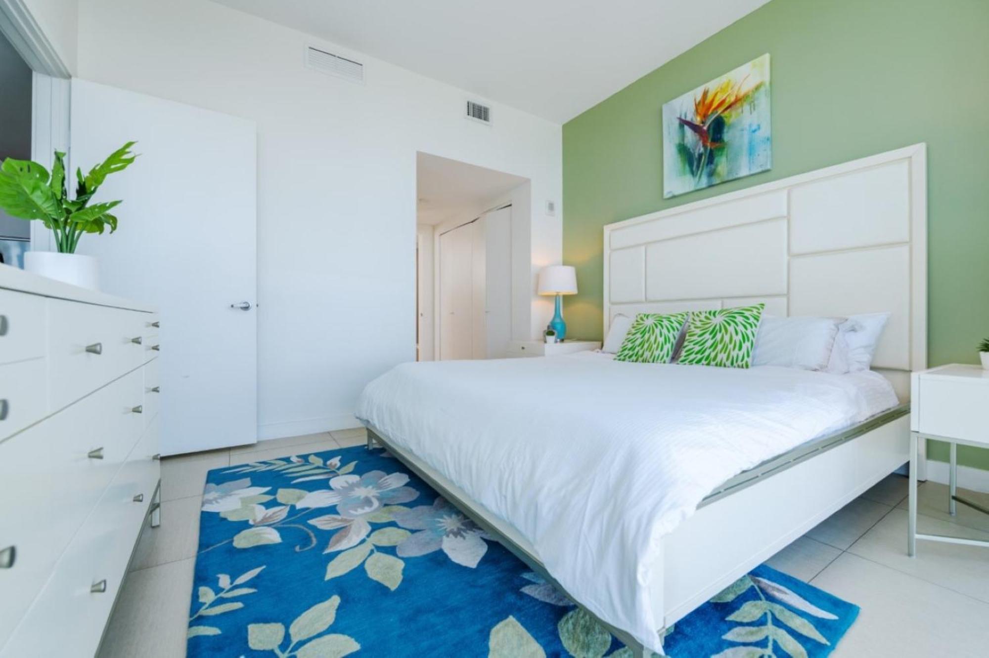 Churchill Monte Carlo Miami * Miami Beach