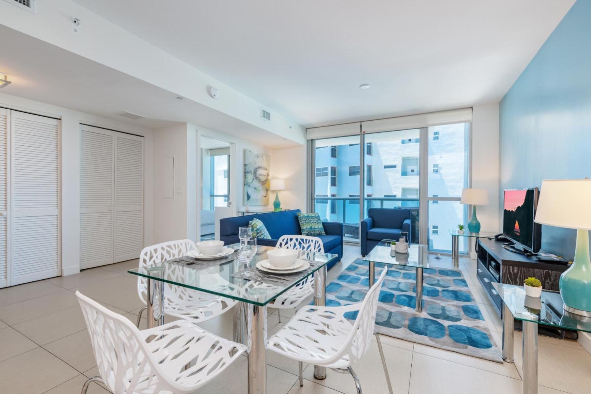 Churchill Monte Carlo Miami *