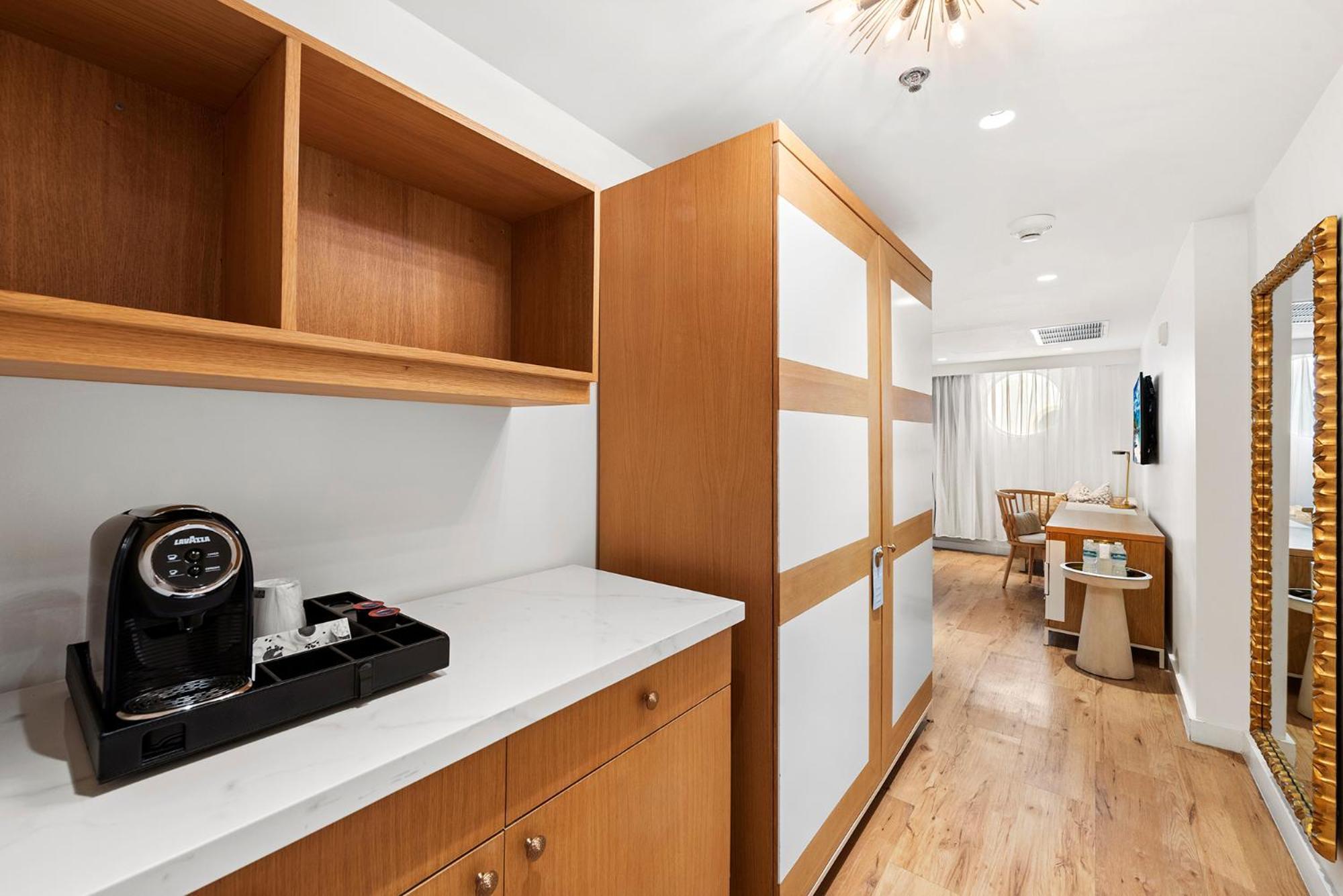Ocean Hotel 3*