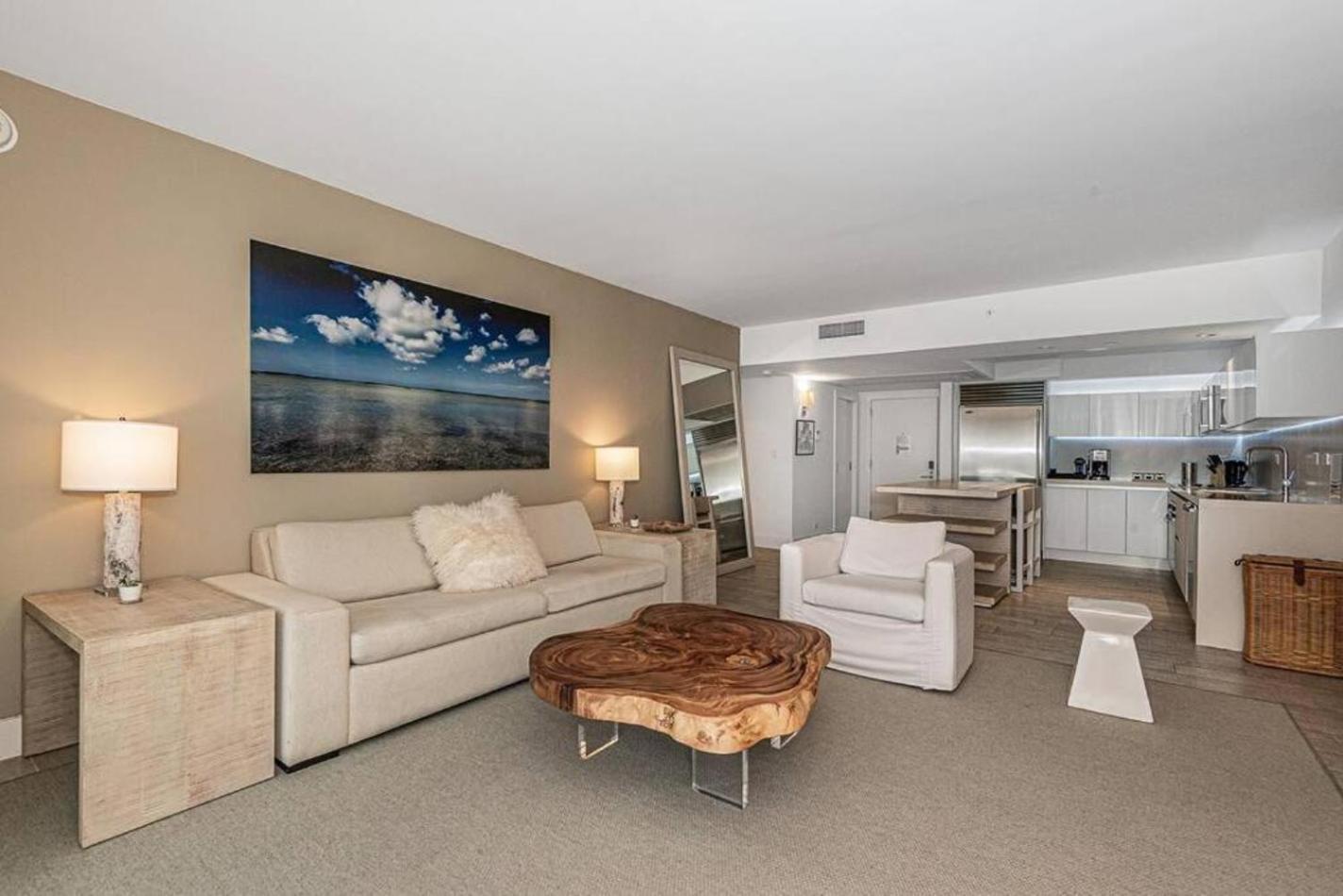 1 King 1br 1 5ba Apartment *