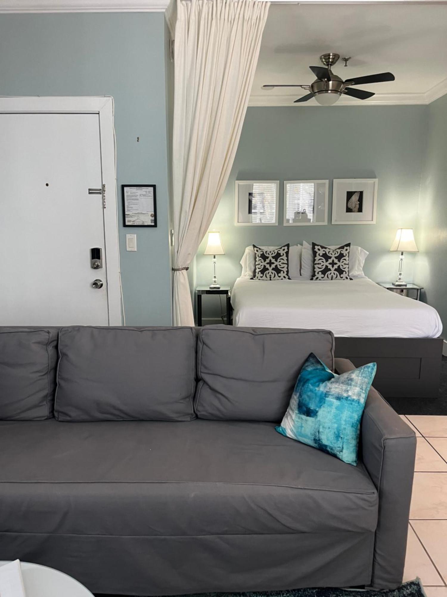 Ocean Breeze With Parking By The