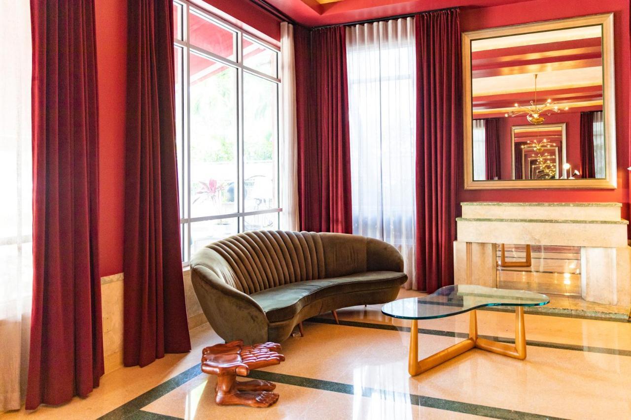 Crest Hotel Miami Beach
