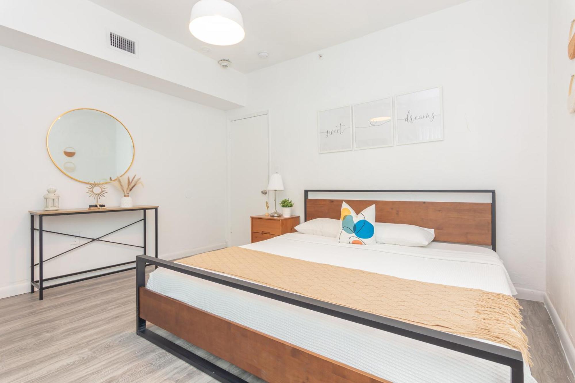 Aparthotel West Deco