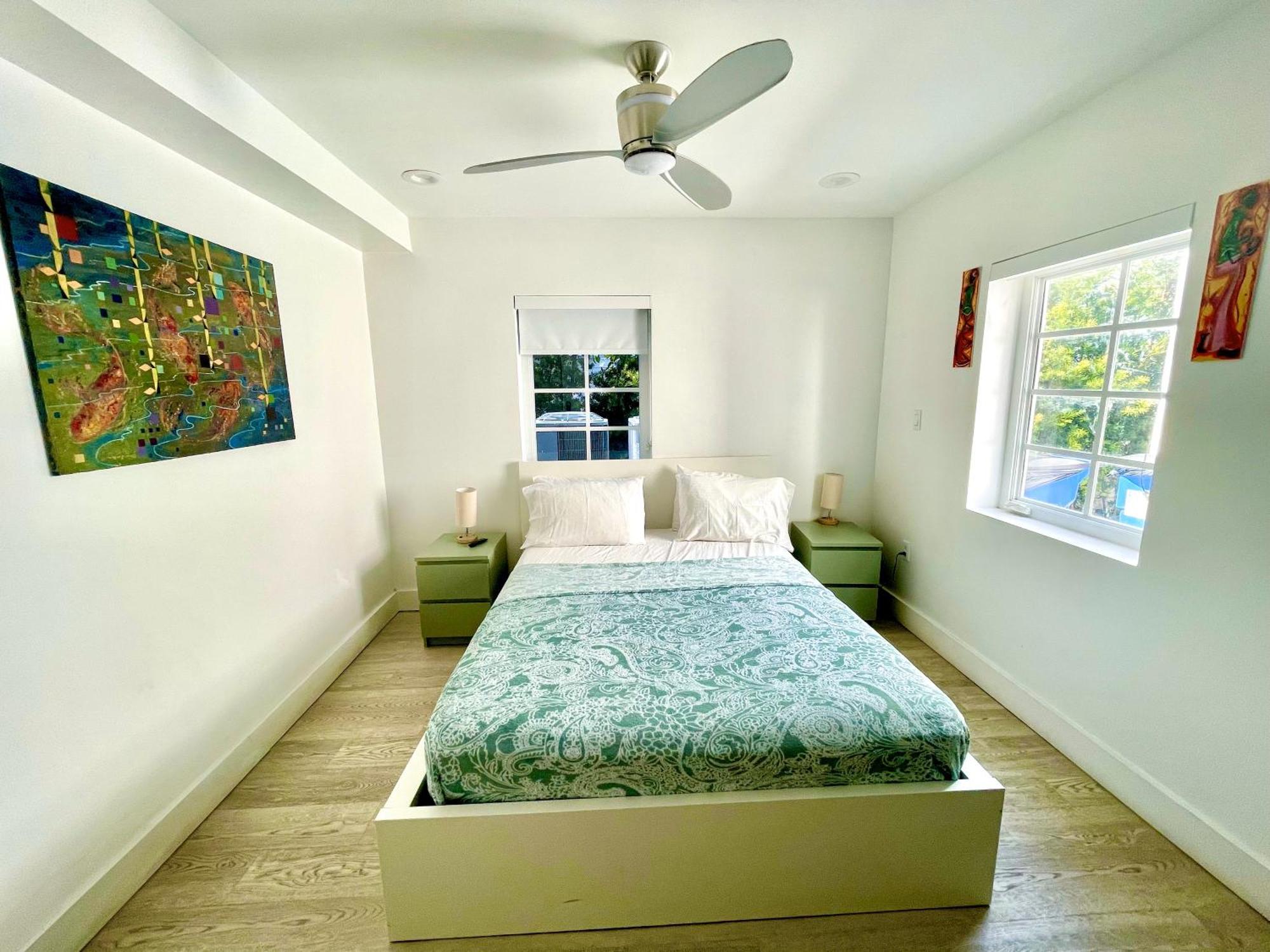 60 Guests Luxury South Private Estate Holiday home Miami Beach