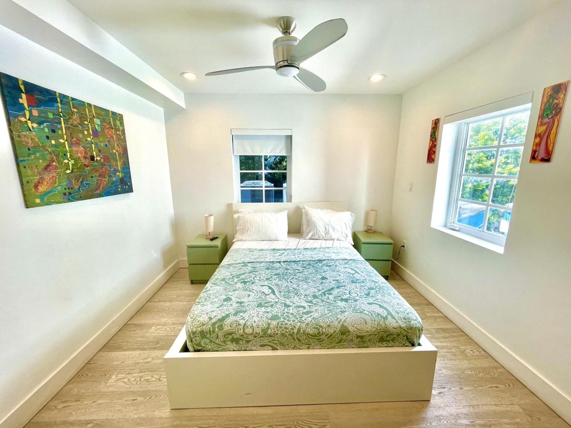 60 Guests Luxury South Private Estate Holiday home Miami Beach