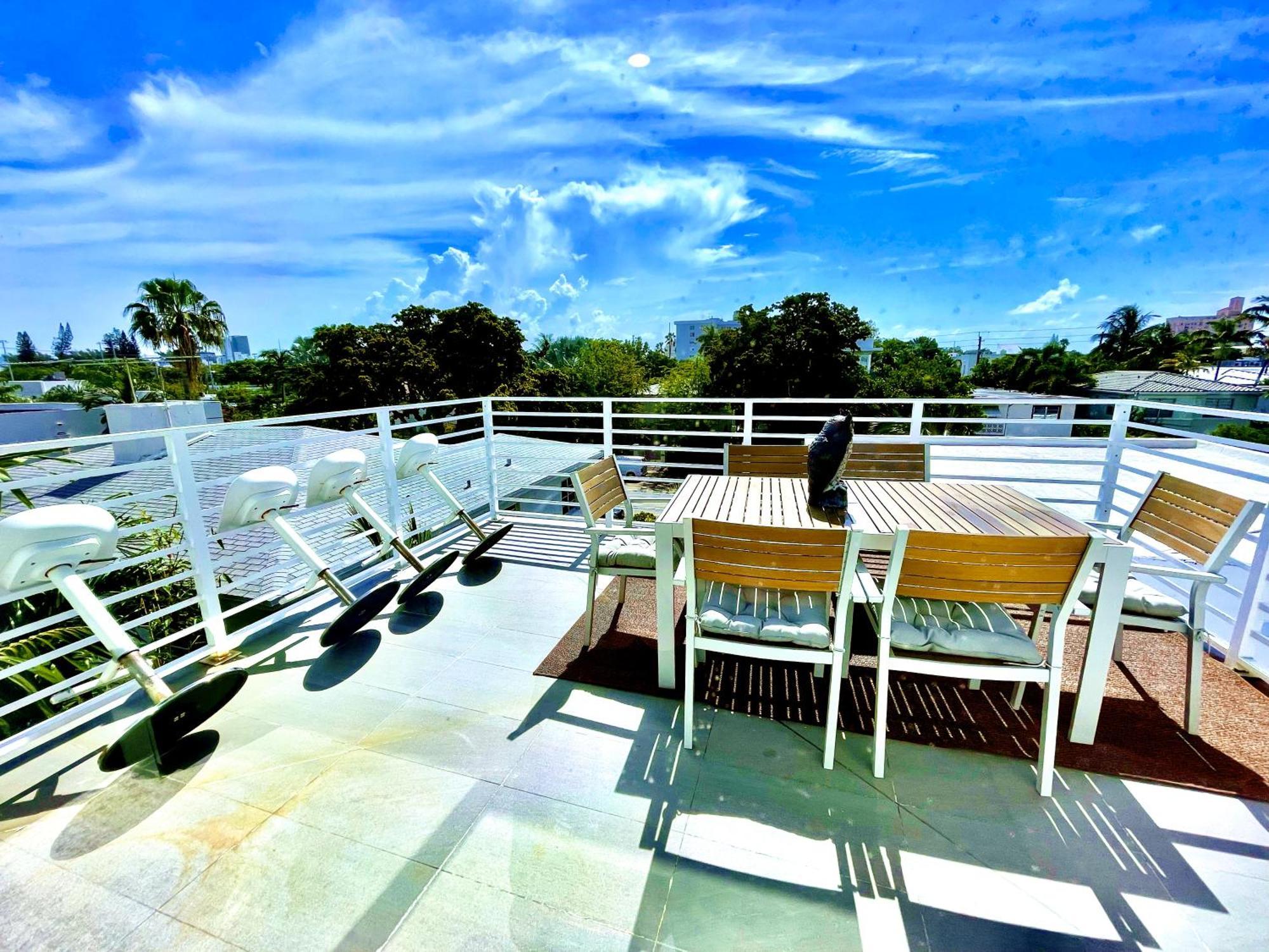 60 Guests Luxury South Private Estate
