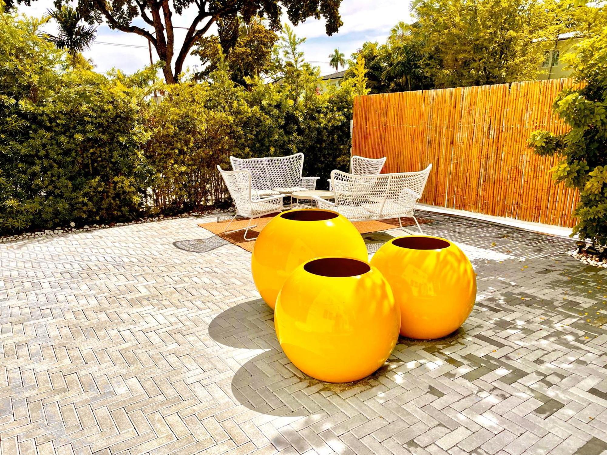 60 Guests Luxury South Private Estate Holiday home *