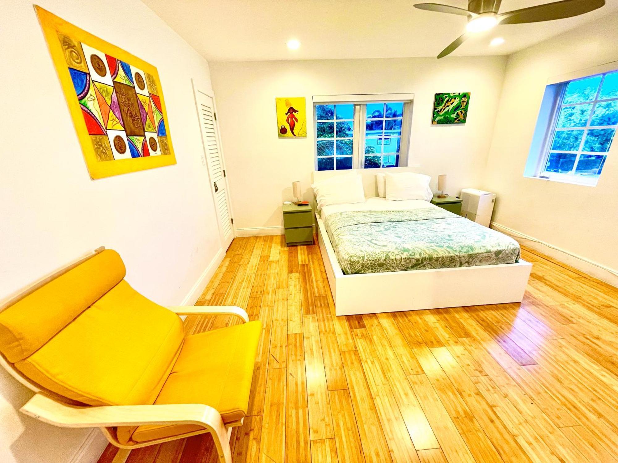 Apartment 12 Guests Luxurious South 2 *