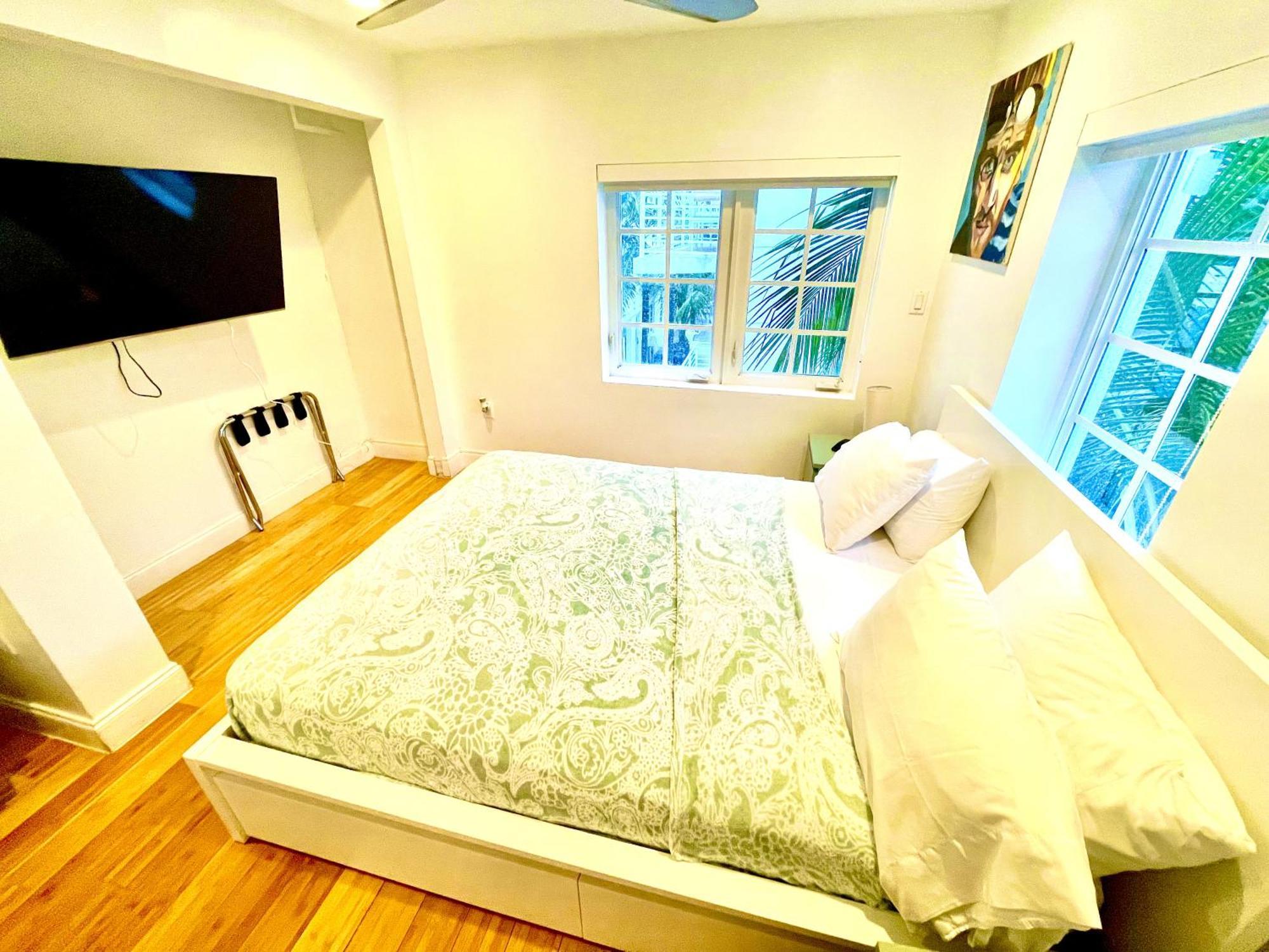 12 Guests Luxurious South 2 Apartment *